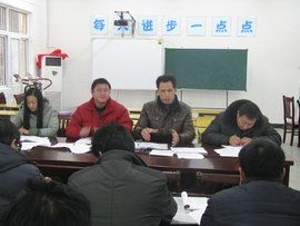 潛心貫注 潛心貫注