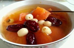 木瓜煲紅棗蓮子 木瓜煲紅棗蓮子