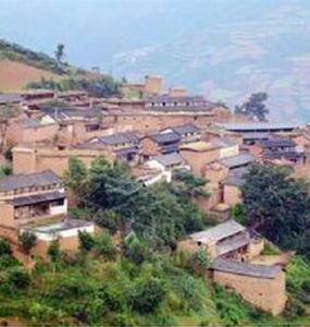 微苴力村 微苴力村