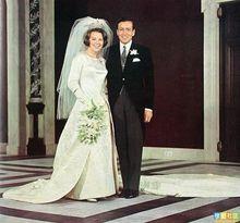 貝婭特麗克絲女王結婚照