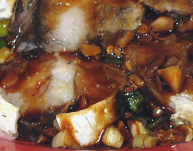 蔥姜蒸河鰻 蔥姜蒸河鰻