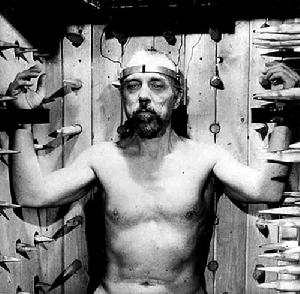 銀色頭顱 銀色頭顱