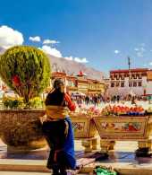 去了瀘沽湖才知道,女兒國真的存在。 去了瀘沽湖才知道,女兒國真的存在。