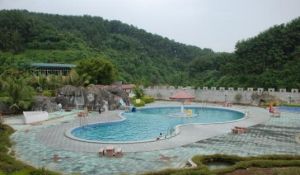 九樂宮溫泉度假山莊