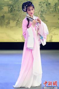 陳曉紅[杭州越劇院越劇演員]