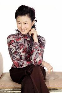 費婕[山西電視台專題主持人]