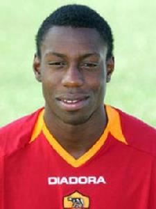 斯特法諾·奧卡卡 斯特法諾·奧卡卡