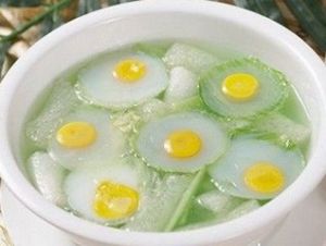 益壽鴿蛋湯 益壽鴿蛋湯