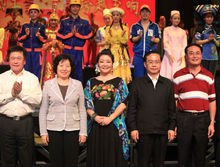 尹博林舞台演繹照