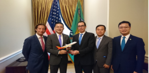 譚向東會見美國財政部長Steven Mnuchin先生