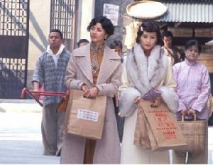 （圖）胭脂水粉劇照