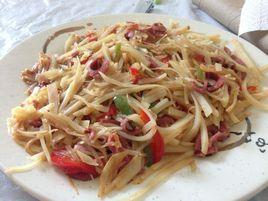 土豆絲炒香腸 土豆絲炒香腸