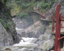金龍峽風景區