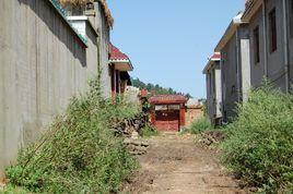 北岩哨村 北岩哨村