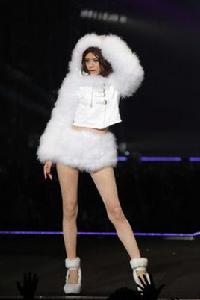 石井美繪子 石井美繪子