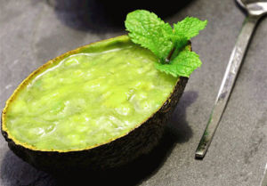 糖水牛油果 糖水牛油果