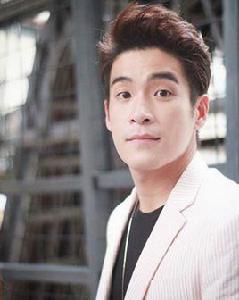 Lek Teeradetch Lek Teeradetch