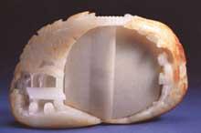 “桐蔭仕女”玉雕 “桐蔭仕女”玉雕