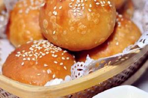 黃油小餐包 黃油小餐包