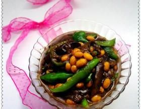 黃豆燜茄子 黃豆燜茄子