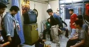 等候董建華發落