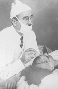 前腦葉白質切除術