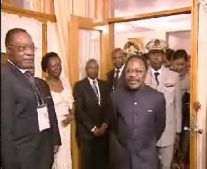 （圖）邦戈出席加彭總統訪華圖片展