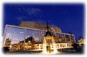 伊利莎白女王劇院 伊利莎白女王劇院