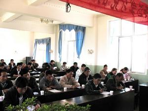 金翅禾村基層組織-聽黨課