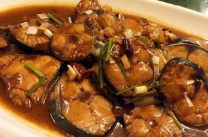 醬悶鮁魚 醬悶鮁魚