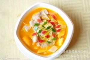 北菇象拔蚌雞湯 北菇象拔蚌雞湯