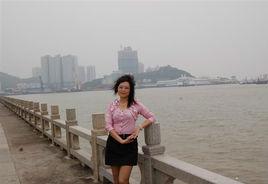 王麗[貴州美女作家]