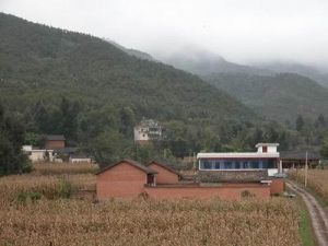 小垴包村 小垴包村