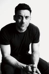 摩根·斯佩克特 摩根·斯佩克特