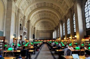 波士頓公共圖書館 波士頓公共圖書館