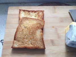 黃油煎麵包片 黃油煎麵包片