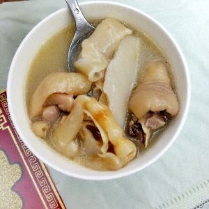 花膠田雞湯 花膠田雞湯