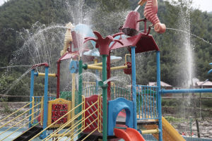 水岸楓情水上樂園 水岸楓情水上樂園