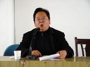 綿陽普明中學校長 馬恆貴