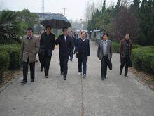 縣委書記李軍到校調研