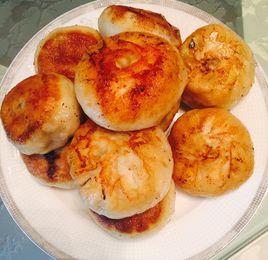 牛肉水煎包 牛肉水煎包