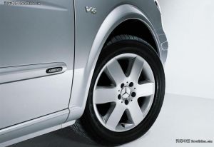 （圖）賓士 VIANO