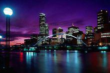 墨爾本[澳大利亞南部城市及維多利亞州首府]