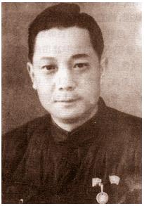 何振中[浙江省瑞安市醫藥公司醫藥局、黨委書記]