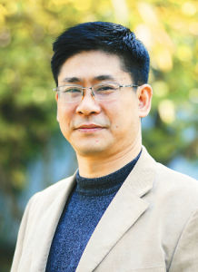 朱輝[中國作家協會會員]