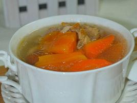 木瓜胡蘿蔔骨頭湯 木瓜胡蘿蔔骨頭湯