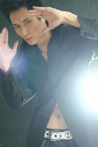 撕心裂肺去愛你 撕心裂肺去愛你