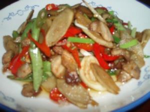 五花肉炒牛蒡 五花肉炒牛蒡