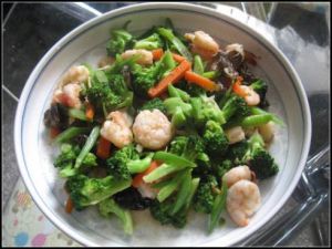 綠花菜薏仁沙拉 綠花菜薏仁沙拉