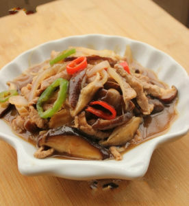 蚝油香菇肉片 蚝油香菇肉片